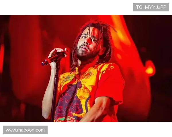 布伦森祝福J.Cole在中国一切顺利 布伦森祝福J.Cole在中国一切顺利